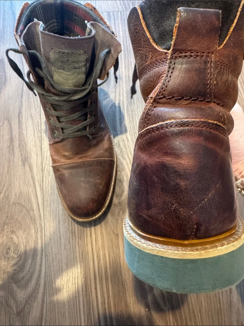 Classic Brown Leather Chukka Boots with Lace-Up Closure